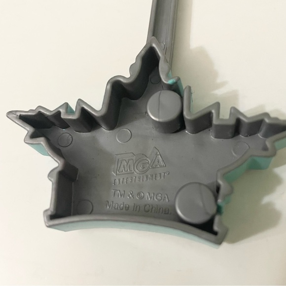 Moxie Girlz Sophina Jammaz Jammin Sleepover Crown Guitar Doll Accessory - Picture 6 of 10